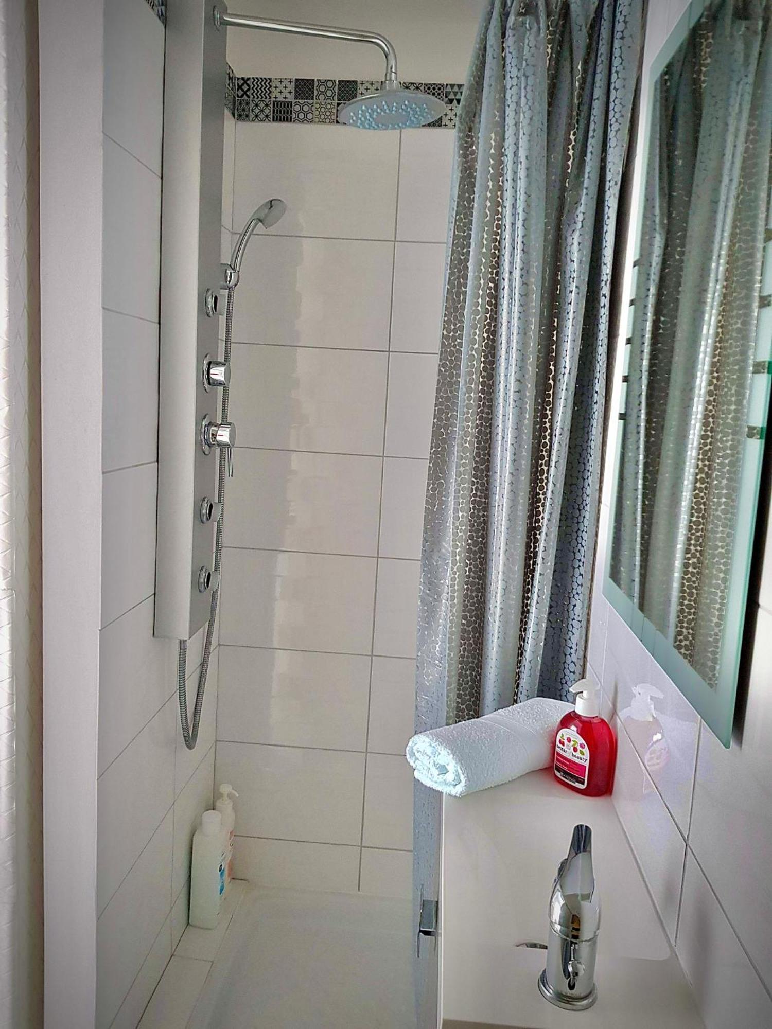 Lovely Riviera Apartment Ница Екстериор снимка