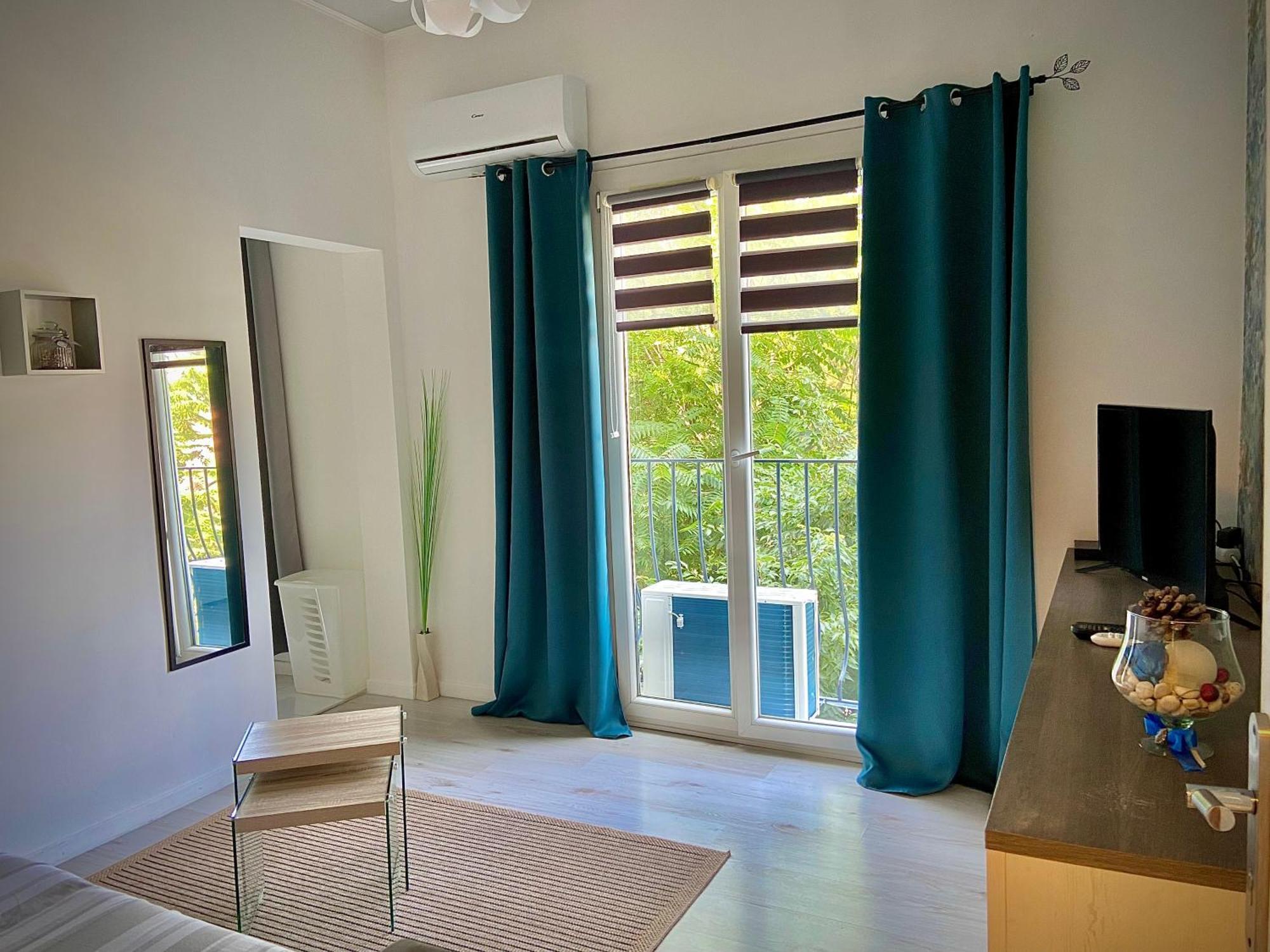Lovely Riviera Apartment Ница Екстериор снимка